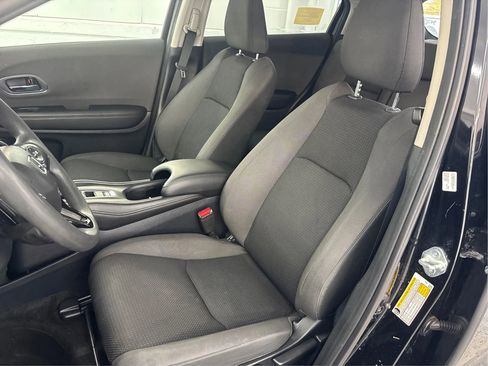 Used 2021 Honda HR-V EX image 13