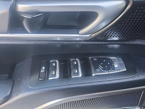 Used 2025 Kia Telluride S AWD/4WD image 12