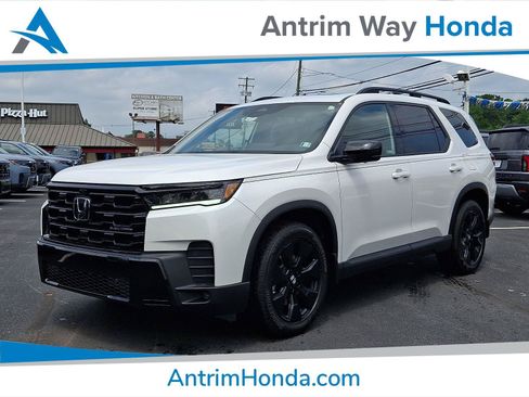 New 2026 Honda Pilot Black Edition image 1