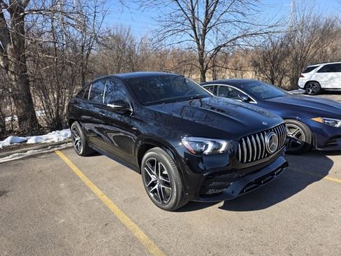 Used 2022 Mercedes-Benz GLE 53 AMG 4MATIC Coupe image 11