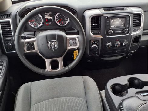 Used 2024 RAM 1500 Classic SLT AWD/4WD image 13