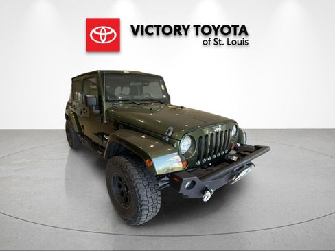 Used 2007 Jeep Wrangler Unlimited Sahara w/ Trailer Tow Group image 1