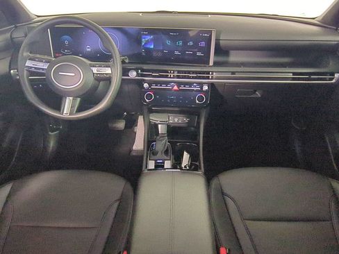 Used 2025 Hyundai Santa Cruz SEL FWD image 16