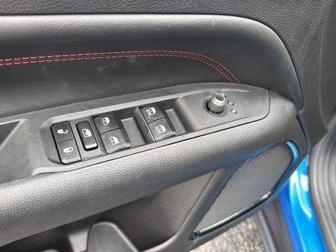 Used 2024 Jeep Compass Trailhawk w/ Trailhawk Elite Group image 28