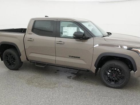 New 2026 Toyota Tundra Limited AWD/4WD image 30