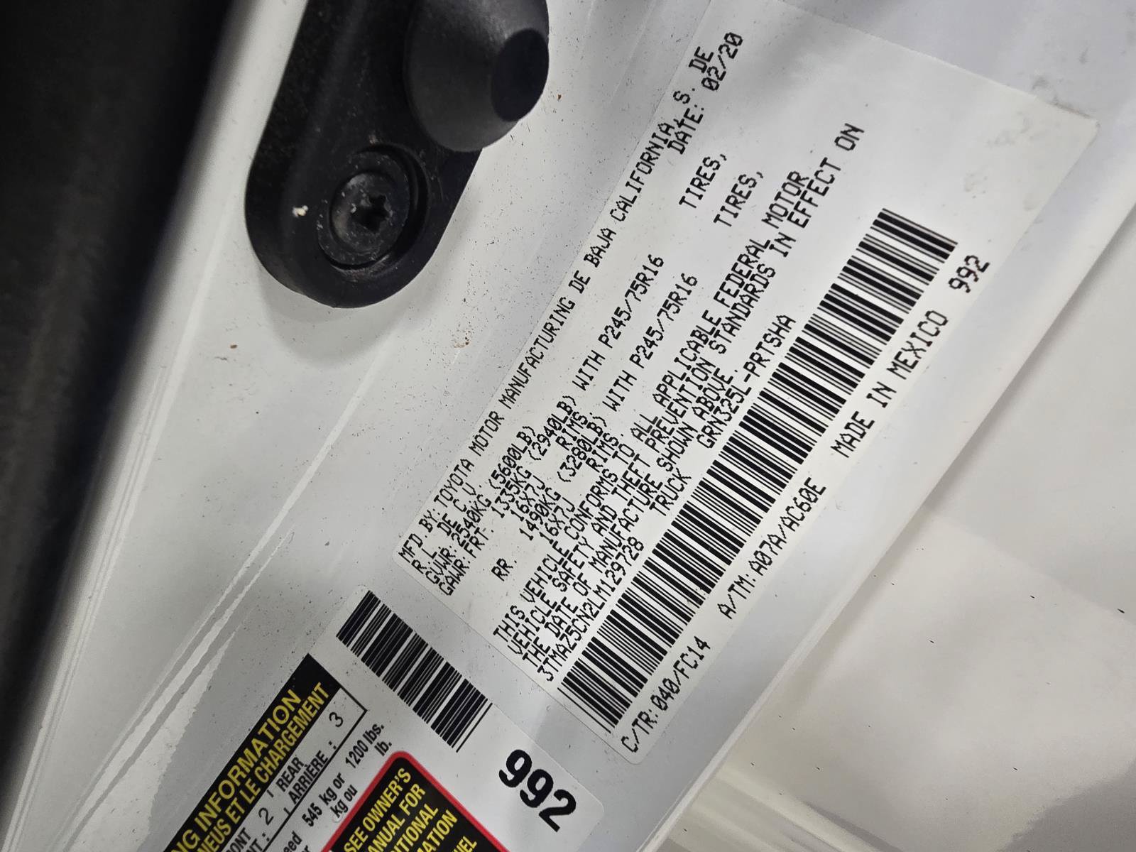 Used 2020 Toyota Tacoma SR5 RWD image 24