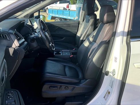 Used 2025 Honda Odyssey Sport-L image 25