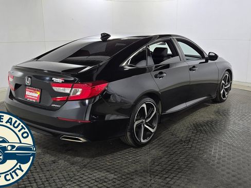 Used 2021 Honda Accord Sport image 7