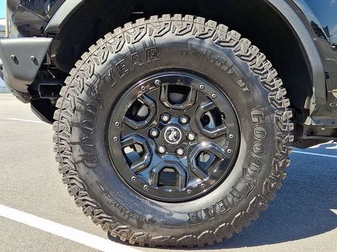 Certified 2024 Ford Bronco Wildtrak AWD/4WD image 8