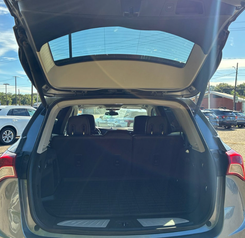 Used 2020 Buick Envision Premium AWD/4WD image 5