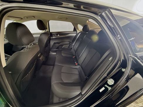 Used 2022 Kia K5 LXS image 22