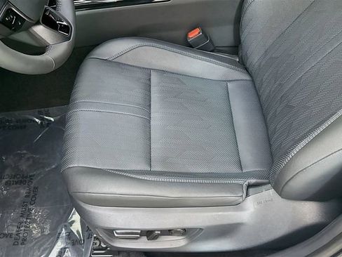 Used 2025 Toyota Camry XSE image 19