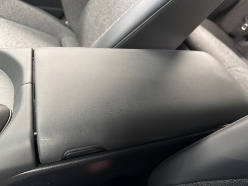 Used 2023 Toyota Crown XLE image 30