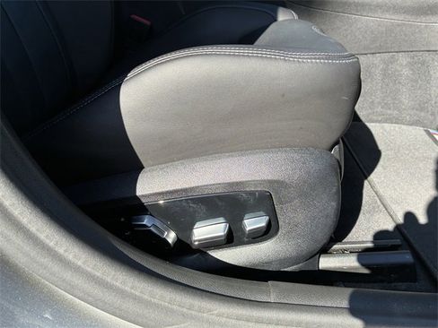 Used 2019 BMW M5 w/ Executive Package image 38