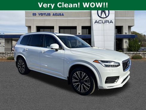Used 2020 Volvo XC90 T6 Momentum w/ Protection Package image 3