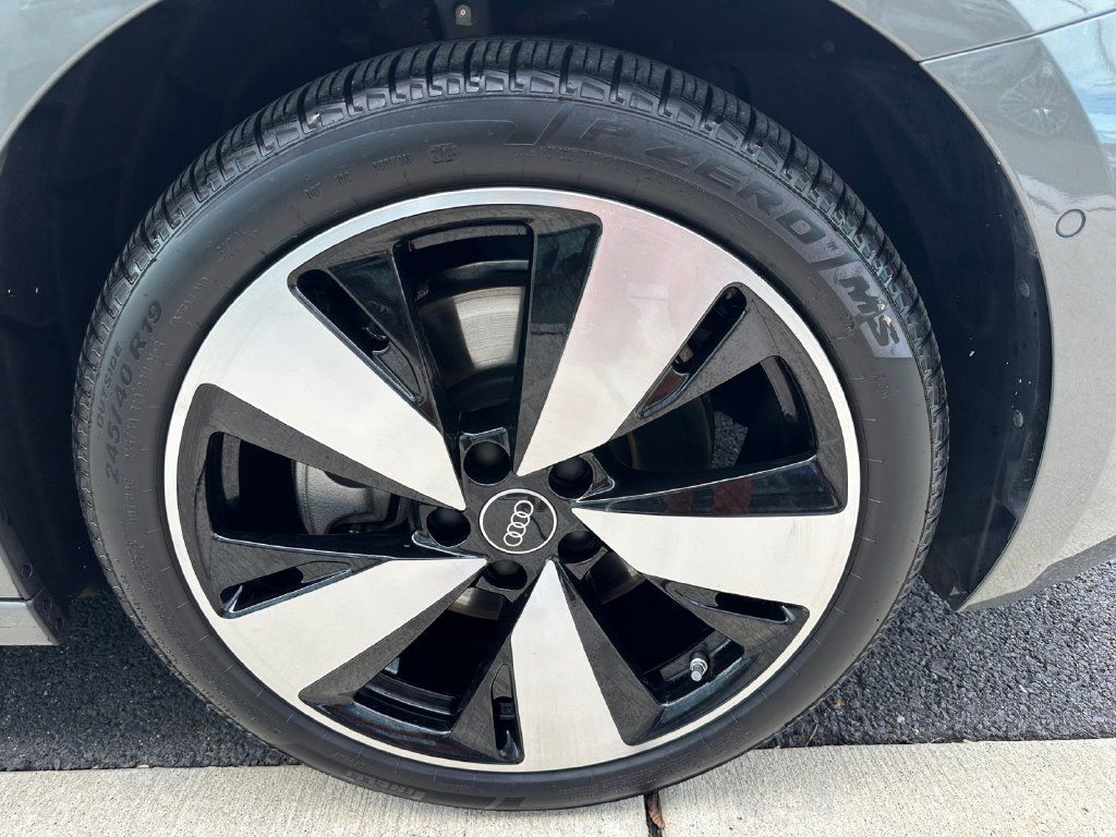 Certified 2025 Audi A5 2.0T Premium Plus w/ Premium Plus AWD/4WD image 17