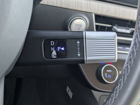 Certified 2025 Hyundai Sonata SEL FWD image 31