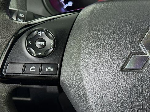 Used 2022 Mitsubishi Eclipse Cross ES AWD/4WD image 13