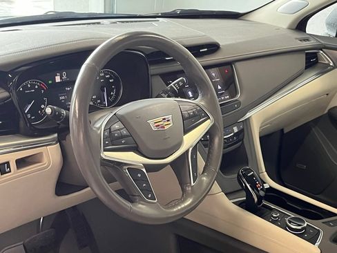 Used 2023 Cadillac XT5 Premium Luxury AWD/4WD image 10