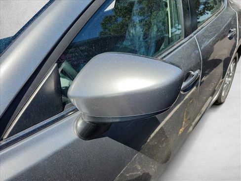 Used 2016 MAZDA MAZDA3 i Sport w/ Preferred Equipment Package FWD image 14