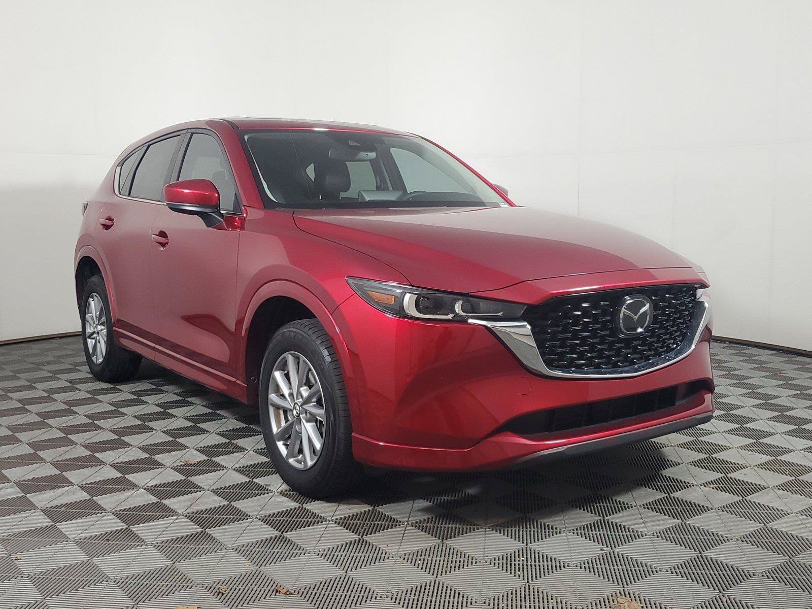 Used 2024 MAZDA CX-5 AWD 2.5 S w/ Preferred Package image 3
