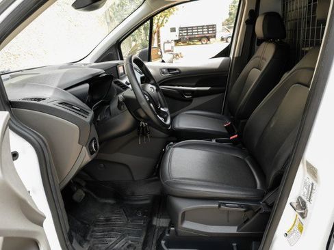 Used 2021 Ford Transit Connect XL FWD image 4
