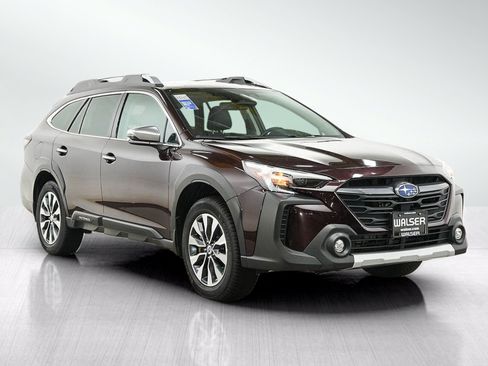 Used 2023 Subaru Outback Touring XT AWD/4WD image 7