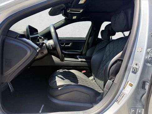 Used 2024 Mercedes-Benz S 580 4MATIC Sedan image 10