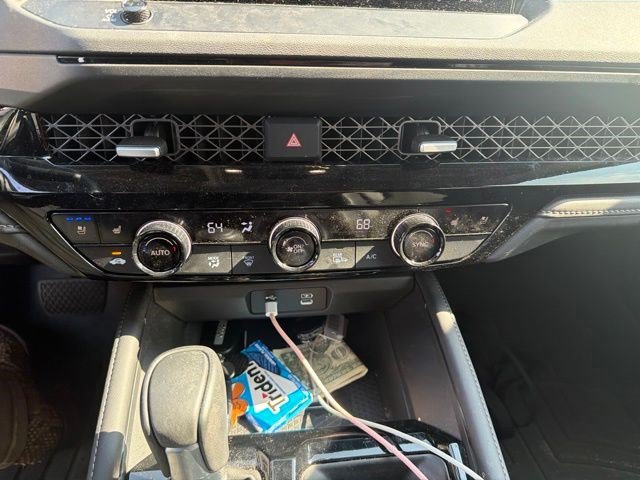 Used 2025 Honda Accord Touring image 38