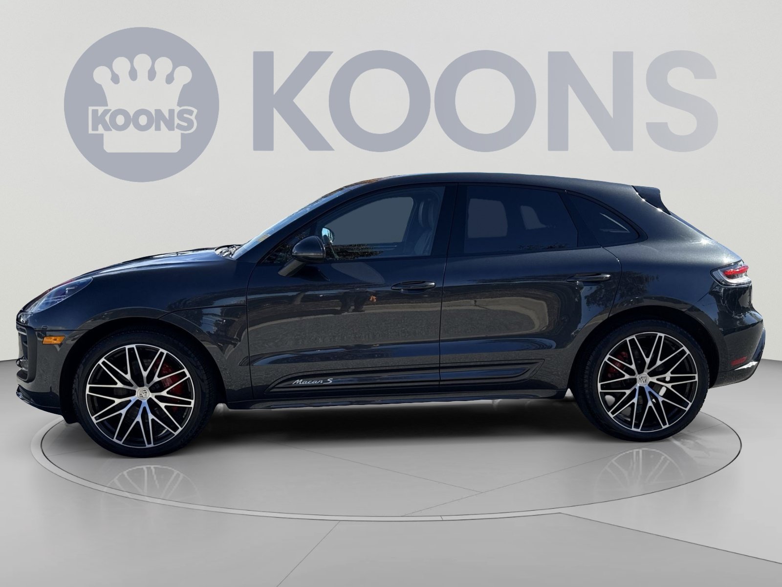 Used 2022 Porsche Macan S AWD/4WD image 2