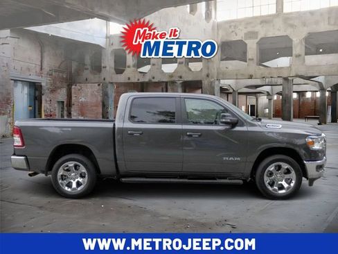 Used 2022 RAM 1500 Big Horn AWD/4WD image 1