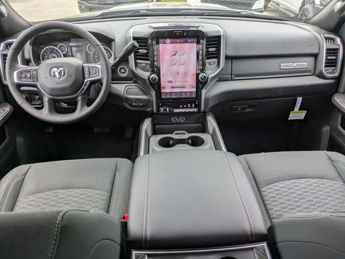New 2026 RAM 2500 Lone Star AWD/4WD image 14