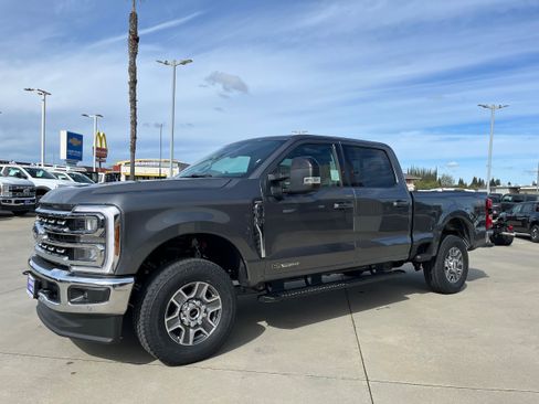 New 2026 Ford F250 Lariat w/ Lariat Premium Package AWD/4WD image 1