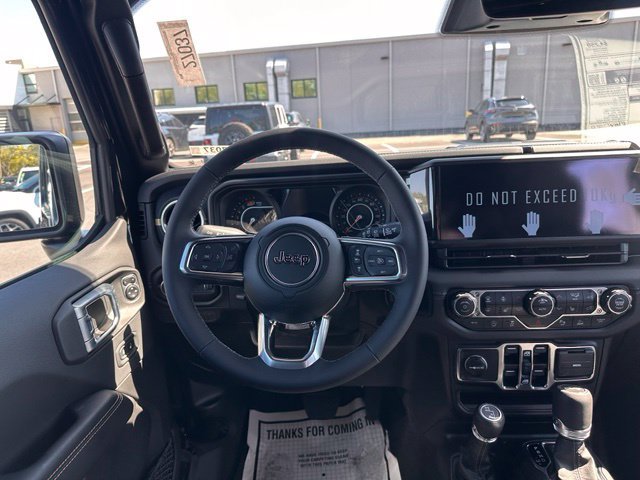 New 2027 Jeep Wrangler Unlimited Sahara AWD/4WD image 21