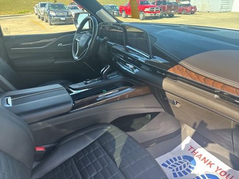 Certified 2023 Cadillac Escalade Premium Luxury Platinum image 16