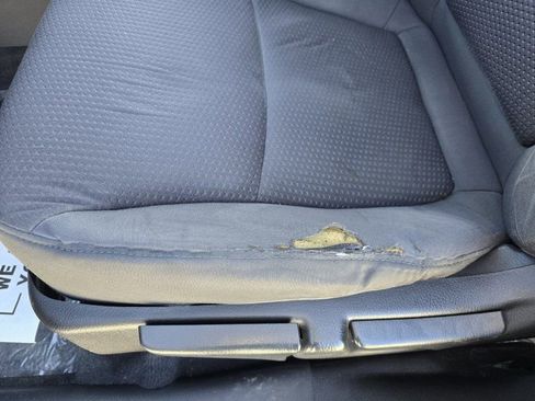 Used 2011 Kia Sorento LX image 29