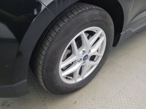 Used 2022 Ford Edge SEL AWD/4WD image 31