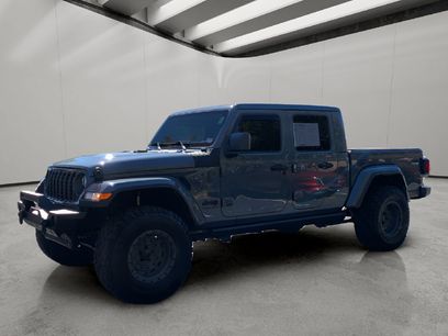 Used 2024 Jeep Gladiator Sport