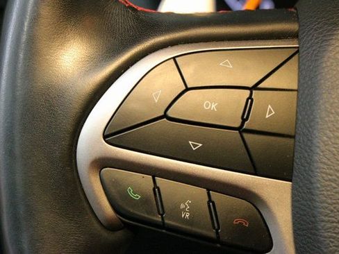 Used 2019 Jeep Grand Cherokee Trailhawk w/ Trailhawk Luxury Group image 23