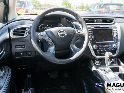 Used 2024 Nissan Murano SV w/ SV Midnight Edition Package AWD/4WD image 13