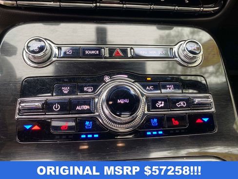 Used 2023 Lincoln Nautilus Reserve AWD/4WD image 14