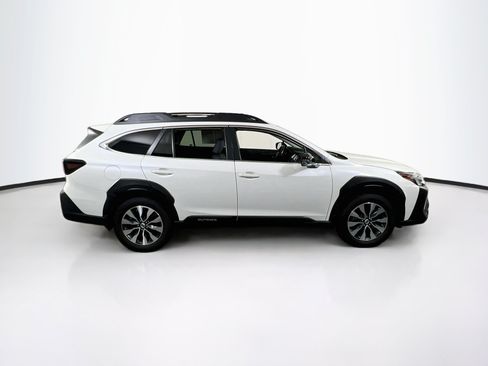 Used 2023 Subaru Outback Limited AWD/4WD image 4