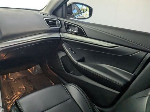 Used 2023 Nissan Maxima SV w/ Floor Mat Group image 10