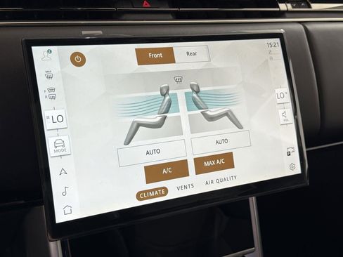 New 2026 Land Rover Range Rover Long Wheelbase SE image 15