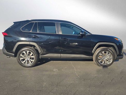 Certified 2022 Toyota RAV4 XLE Premium image 2