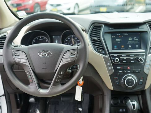 Used 2017 Hyundai Santa Fe Sport AWD/4WD image 18
