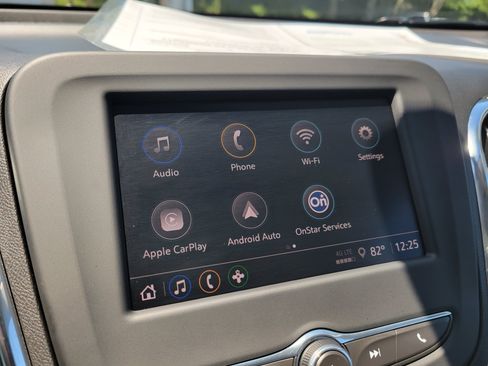 Certified 2024 Chevrolet Equinox LS w/ LS Convenience Package FWD image 17