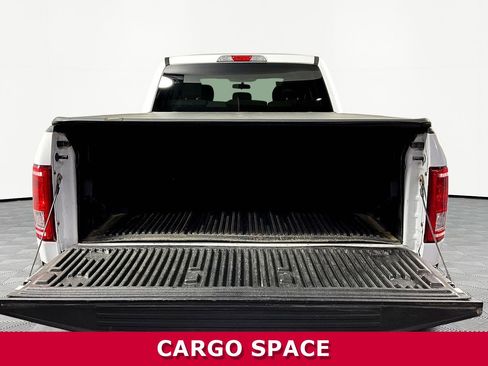 Used 2017 Ford F150 XLT w/ XTR Package image 8