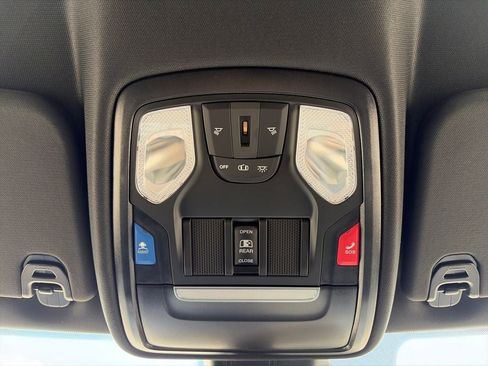 New 2027 RAM 1500 4x4 Crew Cab image 28
