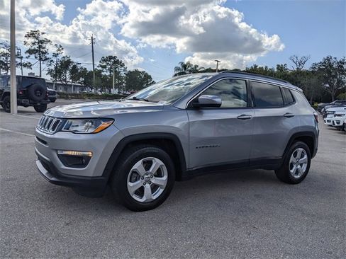 Certified 2021 Jeep Compass Latitude w/ Convenience Group image 6